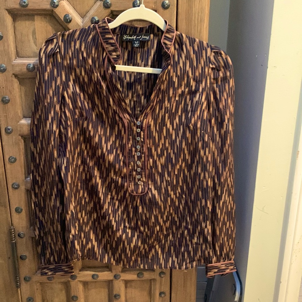 ELIZABETH AND JAMES Silk Blouse (XS)